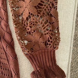 Long sleeve crochet lace loose blouse with crew neck